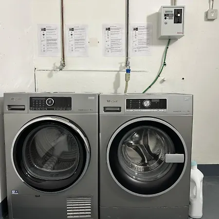 Wonderful World - Stadtnah, Balkon, Parkplatz, E-ladestation, Fitnessstudio Appartement