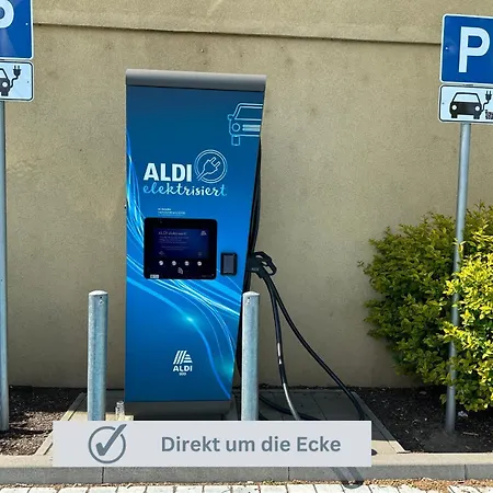 Wonderful World - Stadtnah, Balkon, Parkplatz, E-ladestation, Fitnessstudio