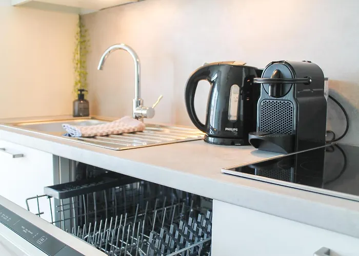 Wonderful World - Stadtnah, Balkon, Parkplatz, E-ladestation, Fitnessstudio Apartamento