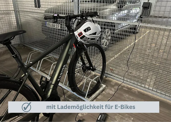 Apartamento Wonderful World - Stadtnah, Balkon, Parkplatz, E-ladestation, Fitnessstudio *